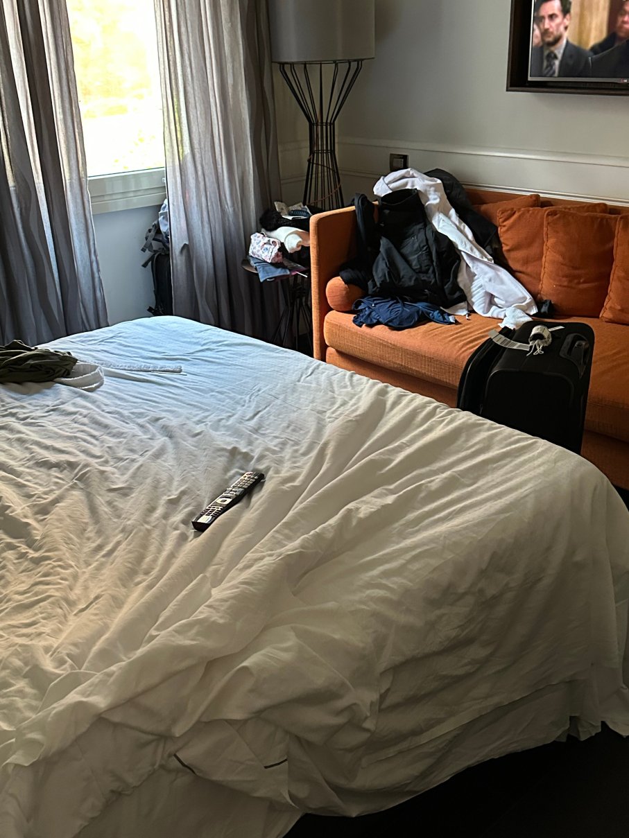 纳沃纳宫酒店-客卧