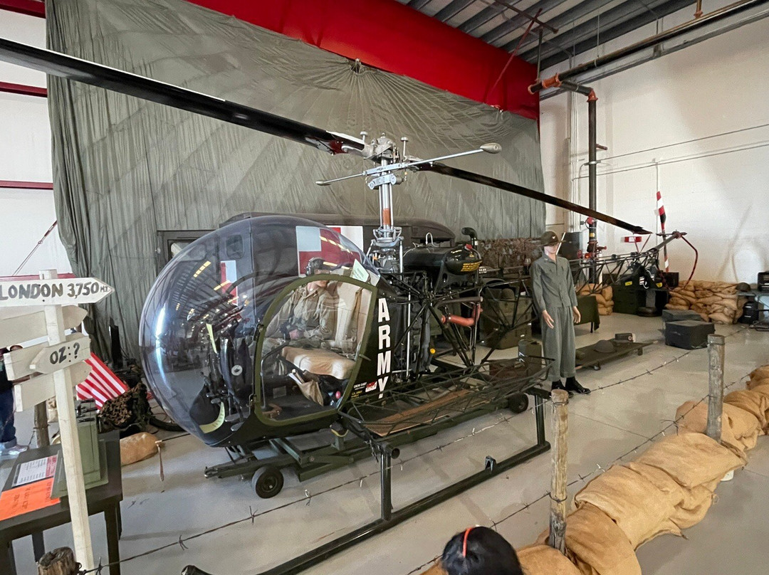 Valiant Air Command Inc. Warbird Museum景点图片