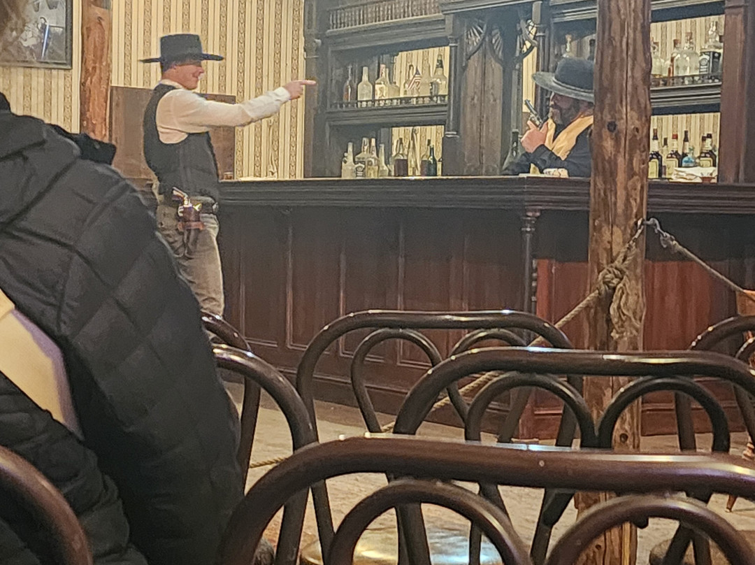 The Gunfight Palace-墓碑镇必去景点