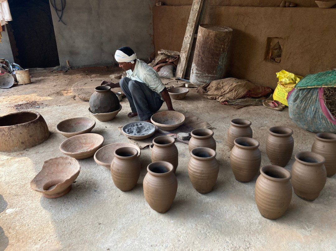 Friends of Orchha主图