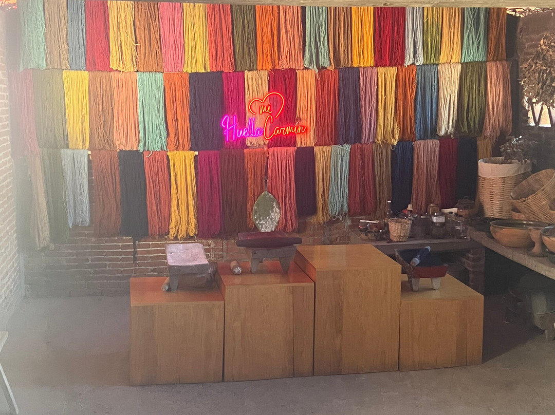 Taller Huella Carmín景点图片