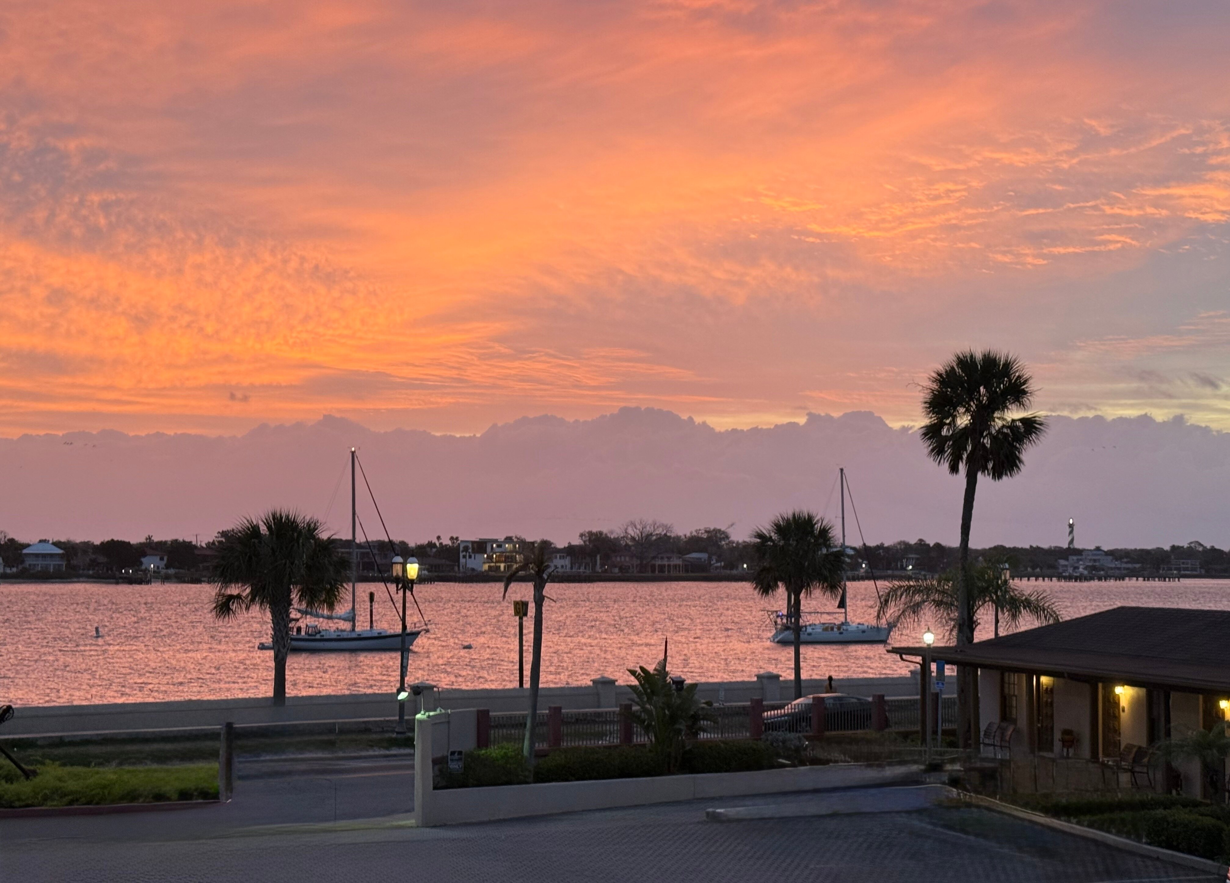 Bayfront Inn-酒店景观