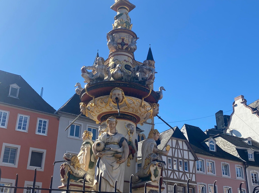 Petrusbrunnen-特里尔必去景点