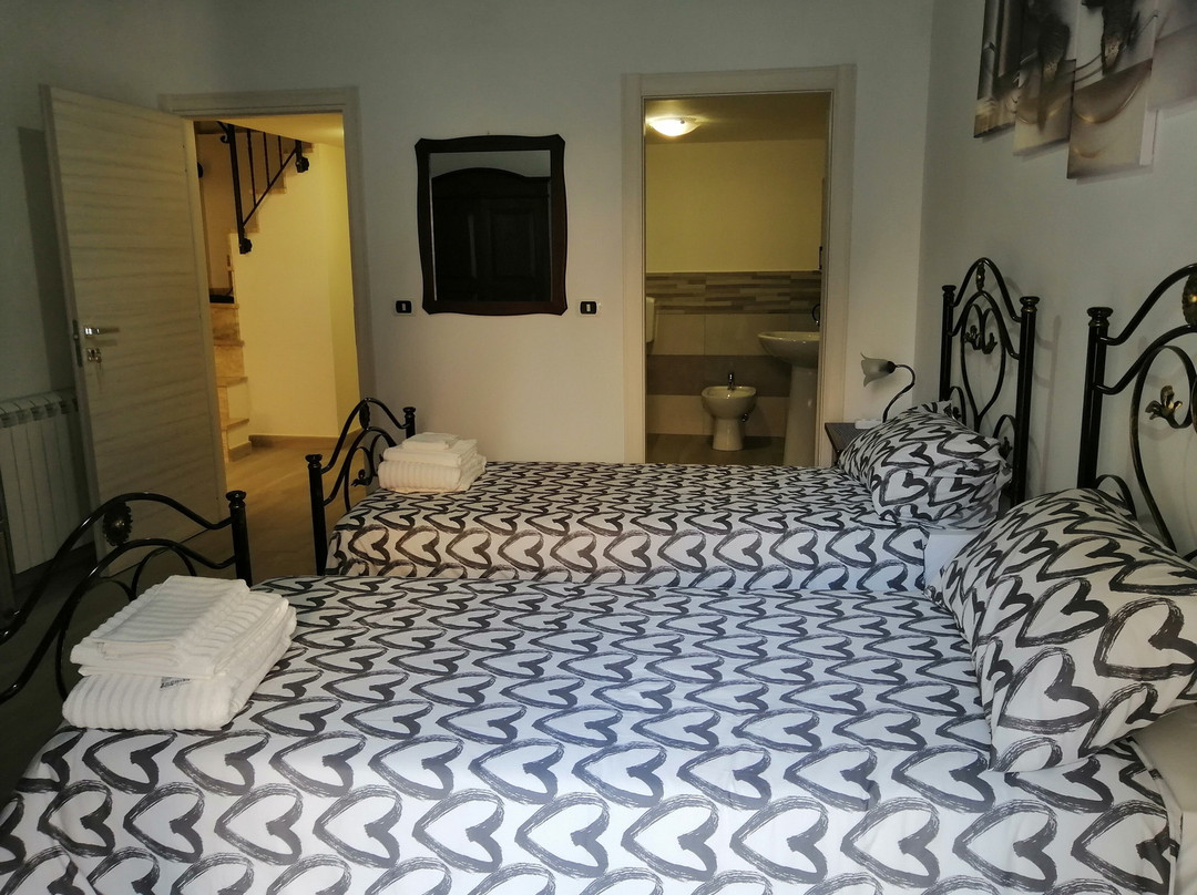 Bed And Breakfast Polizzi House主图
