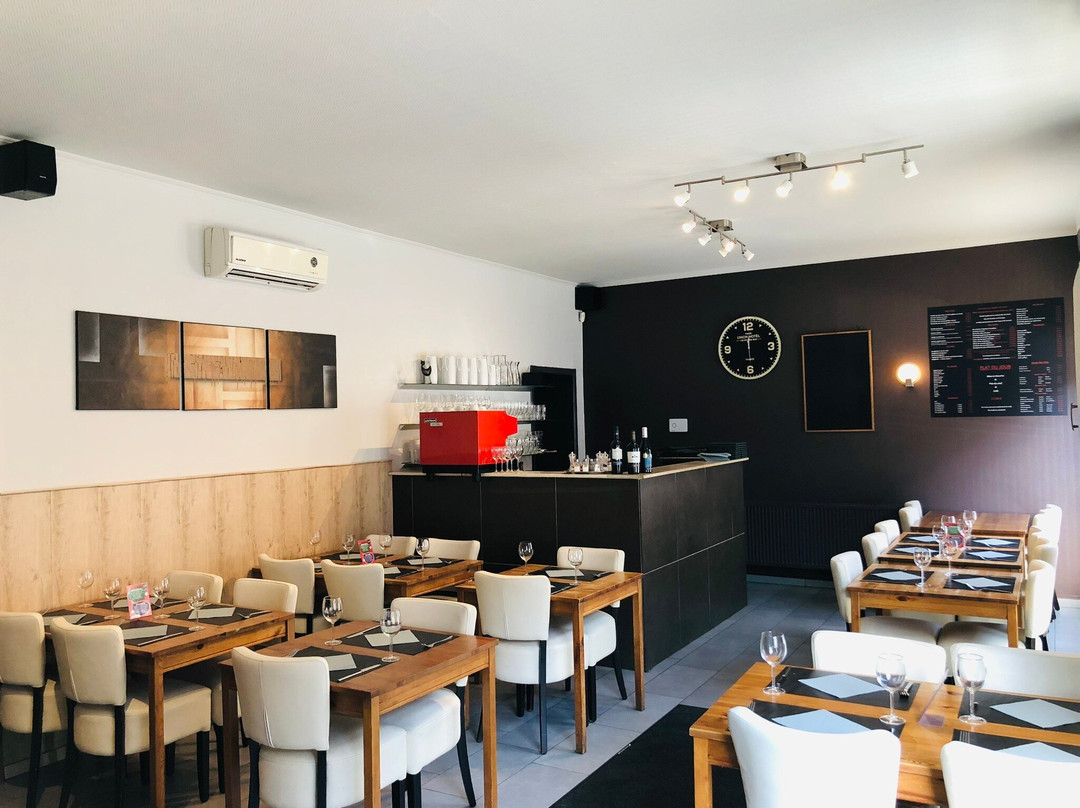 L'entre 2, Restaurant