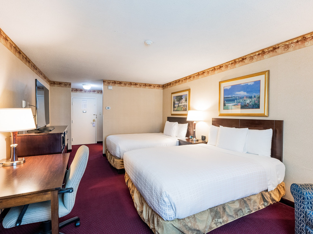 波特兰炉边套房酒店主图