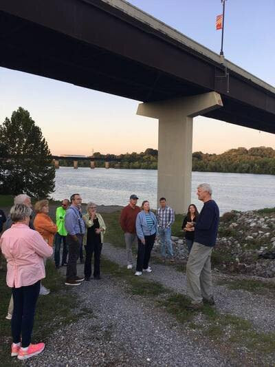 Bo Carey History Tours-Loudon必去景点