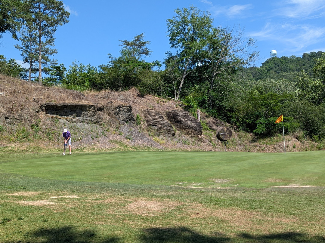 Oxmoor Valley Golf Course景点图片