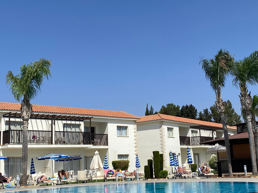 Tsokkos Paradise Village主图