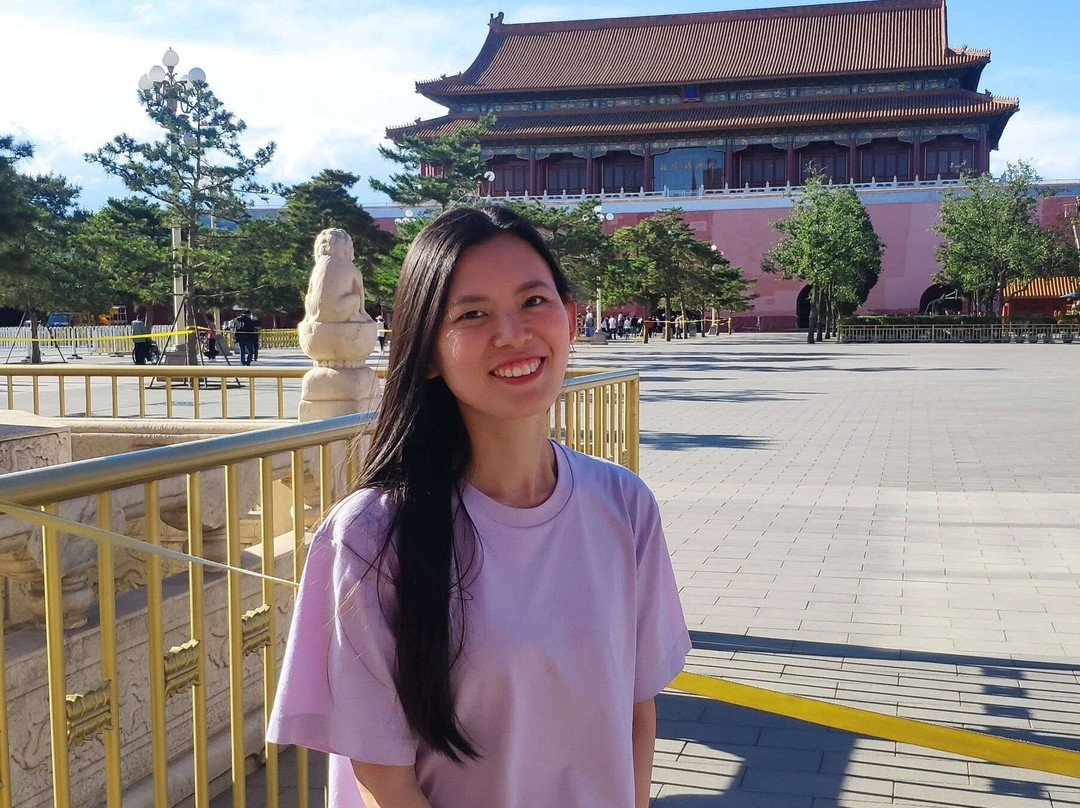 Shanghai city walk travel in China private English tour guide in Shanghai-上海市必去景点