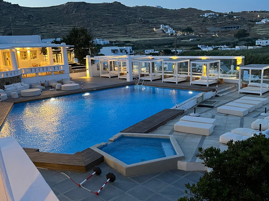 Penelope Village主图