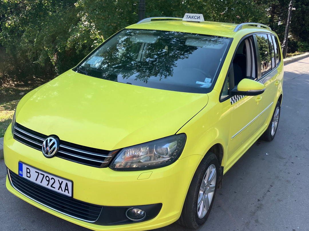 Taxi Golden Sands Taxi Co-金沙必去景点