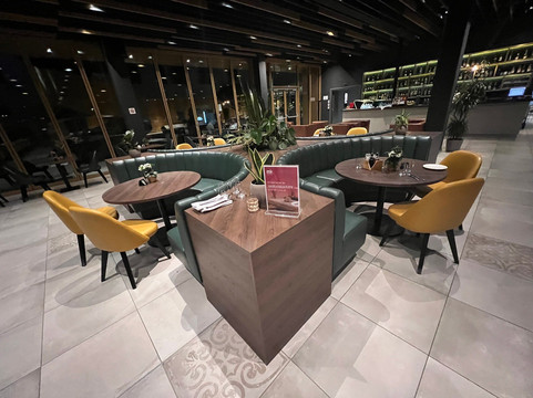 Mk Hotel Tirana主图