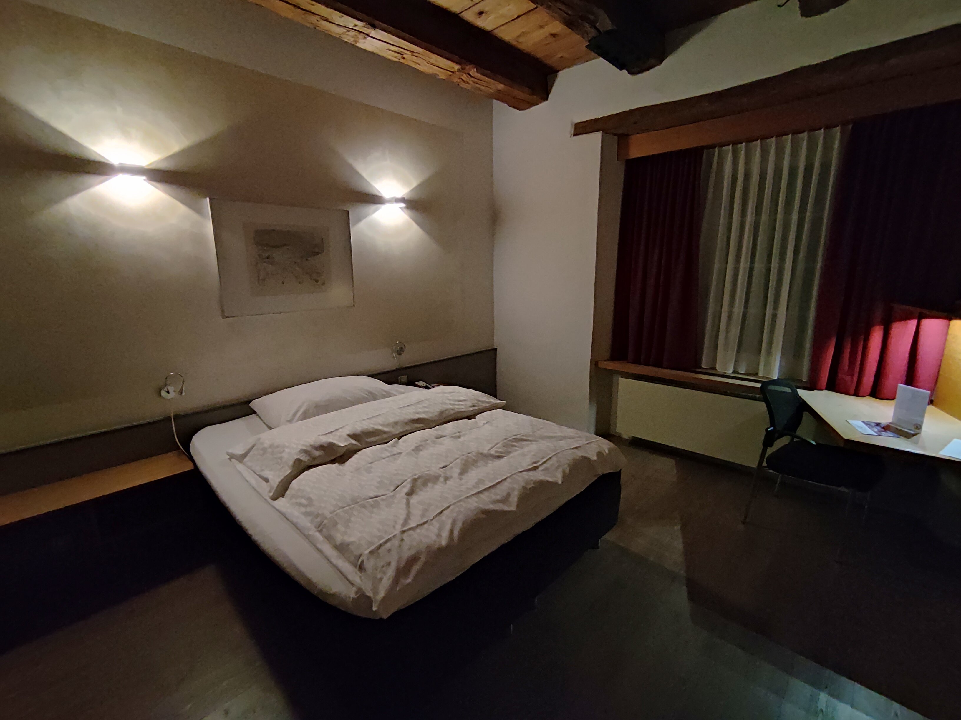Hotel Balsthal-客卧