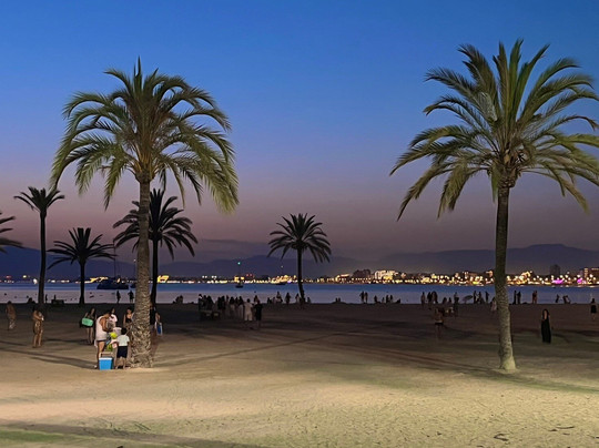 Hotel Kilimanjaro主图