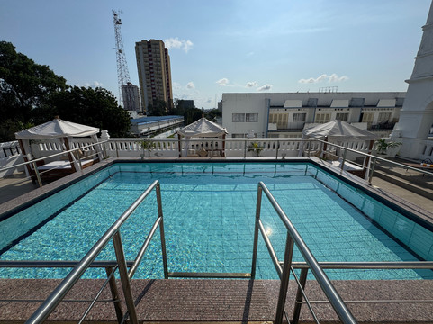 森特林城堡皇家酒店主图