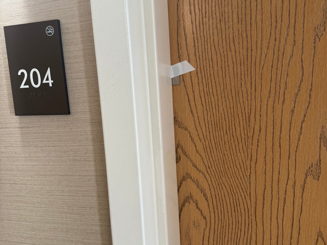 Comfort Suites Airport主图