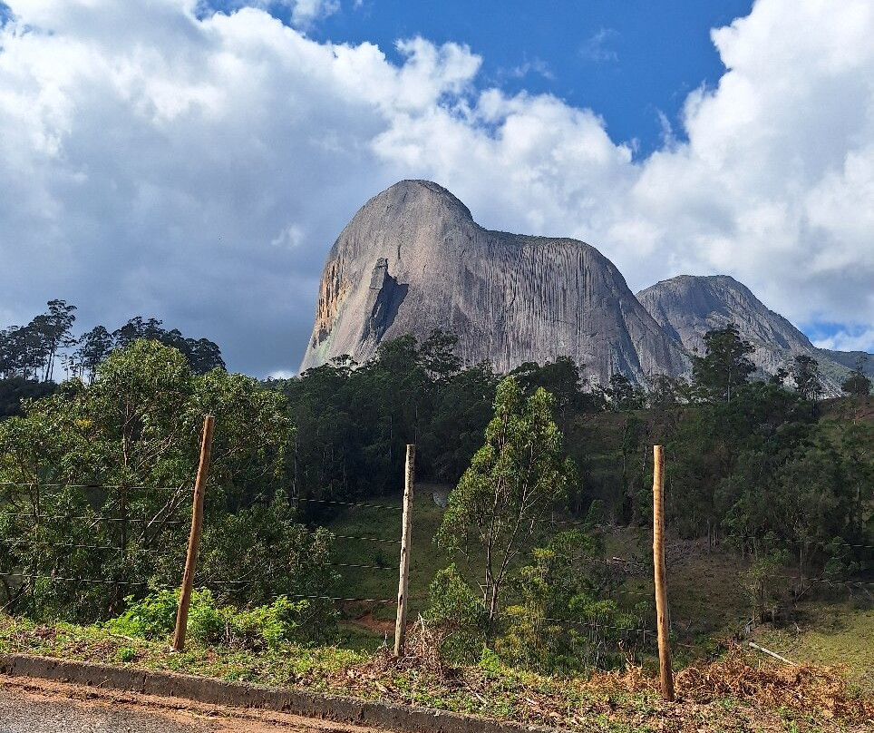 Rota do Lagarto-多明戈斯-马丁斯必去景点