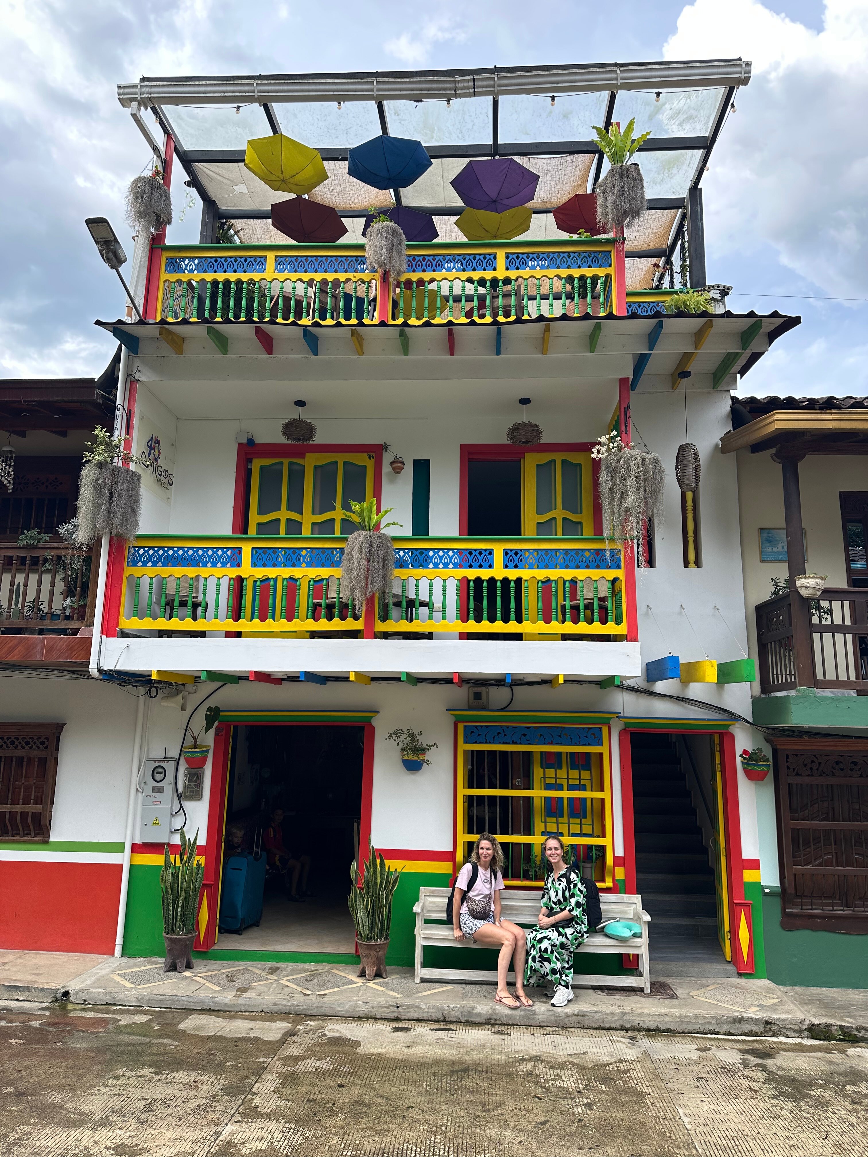 40 Amigos Hotel-官方