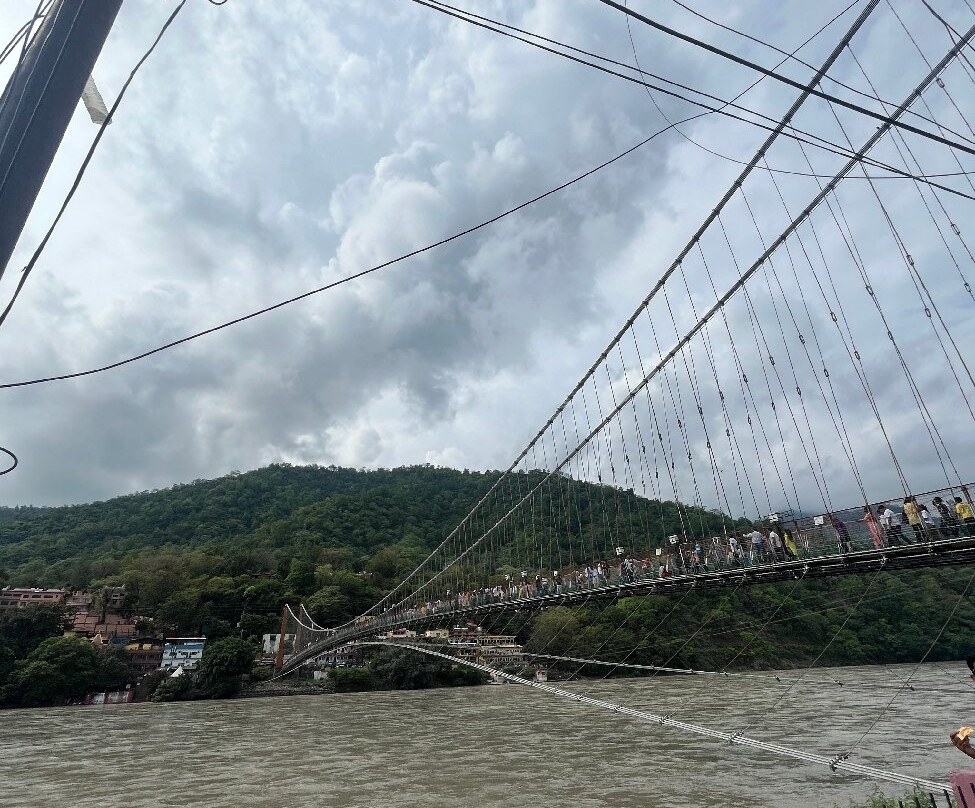 Ram Jhula-里希克虚必去景点