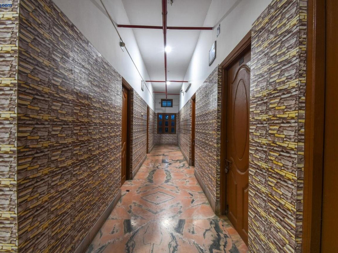 OYO 66149 Hotel Gour主图