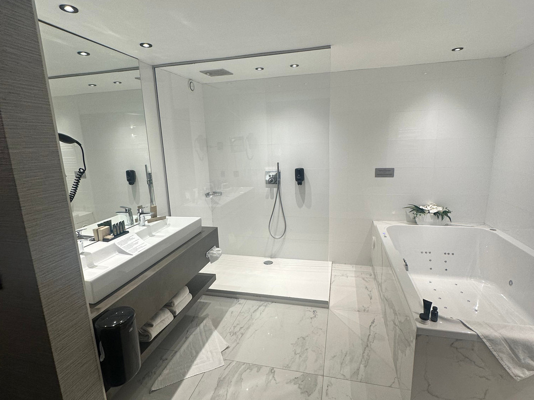 VAN DER VALK Hotel Charleroi Airport主图