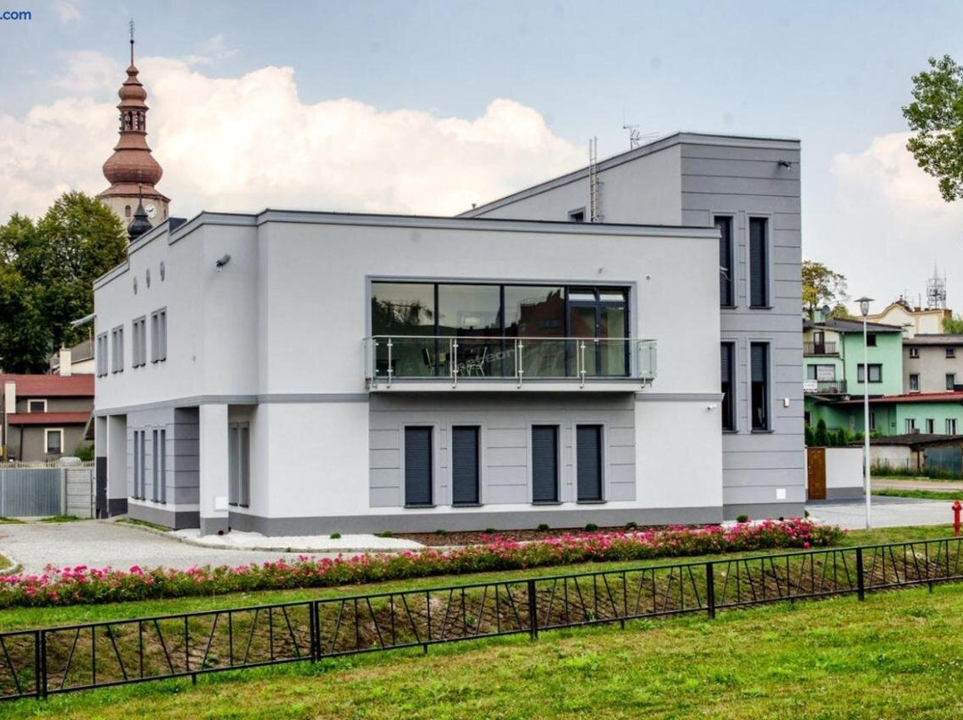 Uslugi Hotelowe Restauracja Rajska