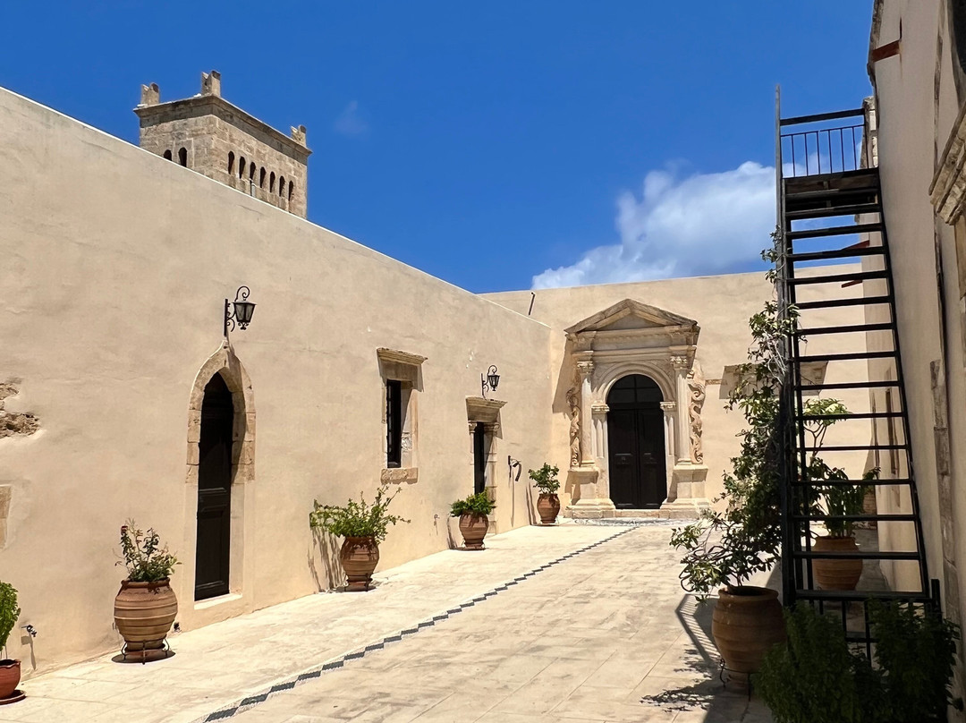 Odigitria Gonia Monastery-Kolymbari必去景点