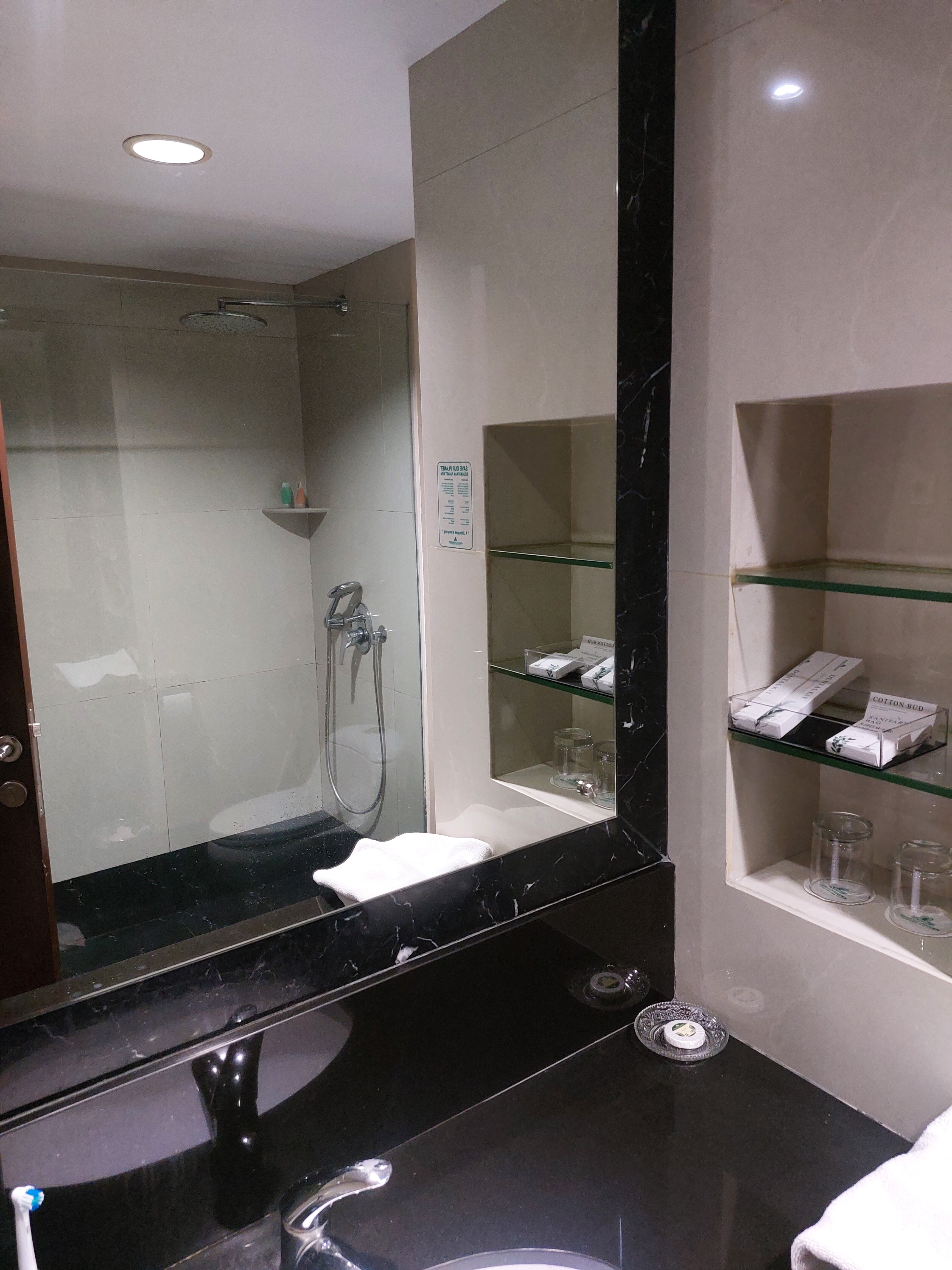 翡翠花园酒店-浴室