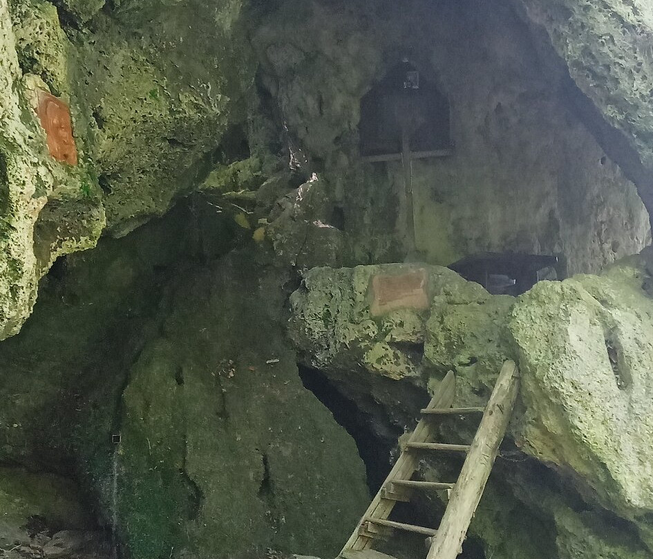 Grotta del Romito-Marradi必去景点