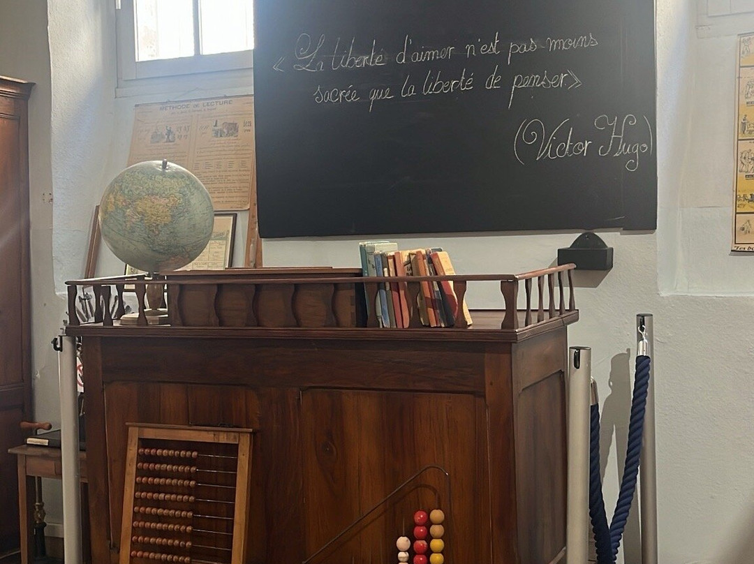 Musée De L'école-卡尔卡松必去景点