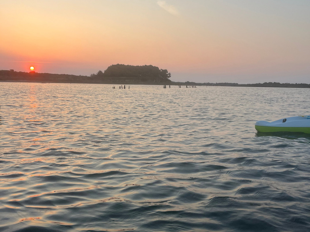 Enez Kapad-Sene必去景点