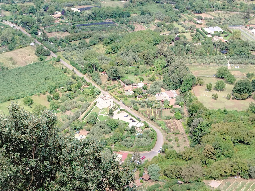 Terrazza degli innamorati-Nemi必去景点