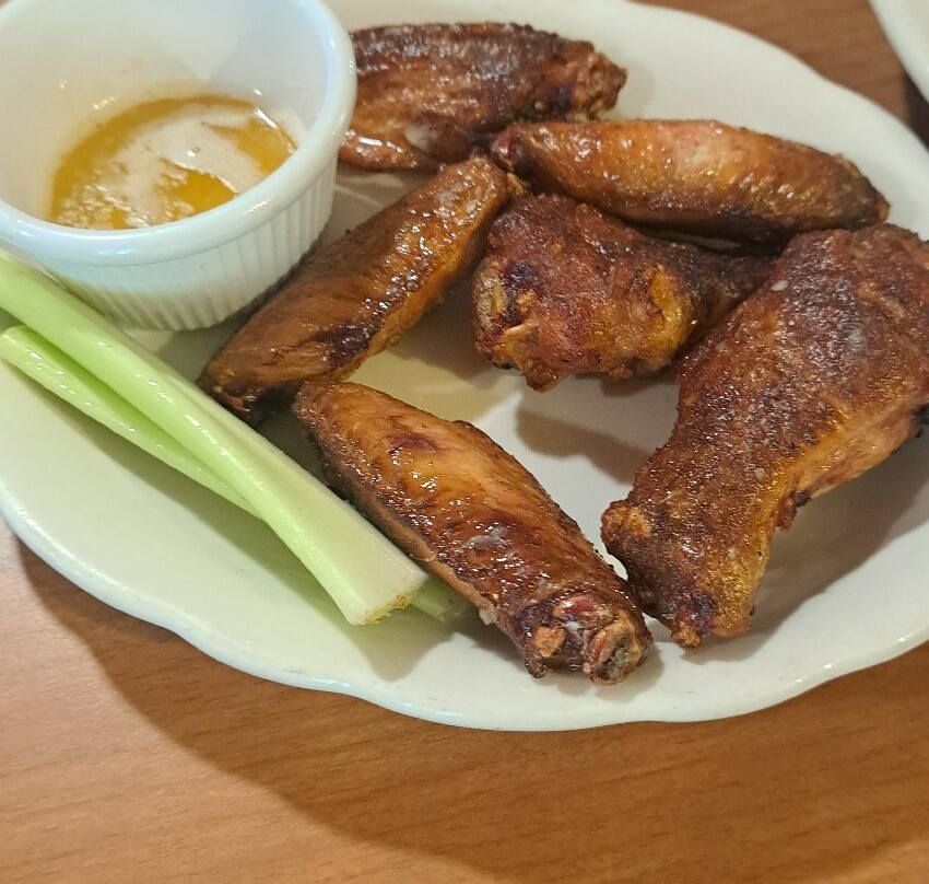 Laurelwood Inn & Steakhouse