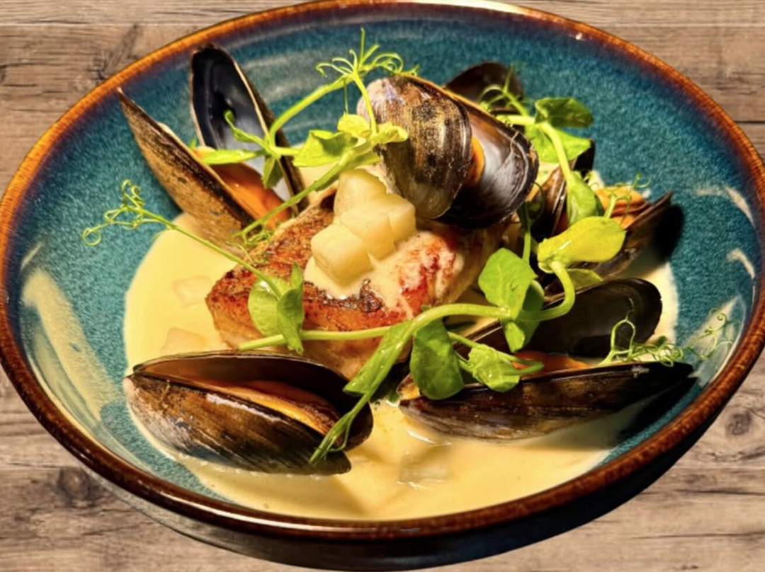 The Nest Hotel & Restaurant主图