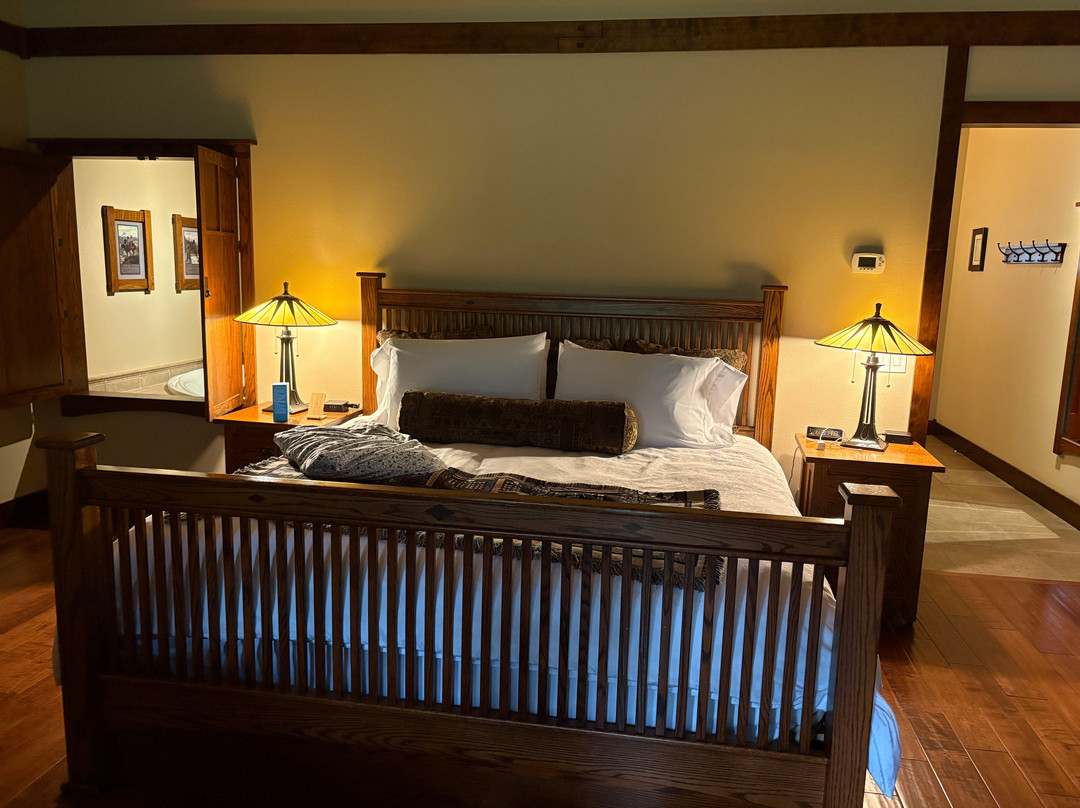 FivePine Lodge and Spa主图