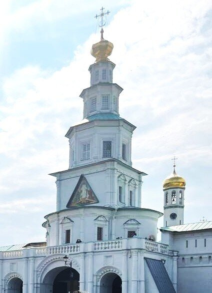 Fortress Walls of the New Jerusalem Monastery-Istra必去景点