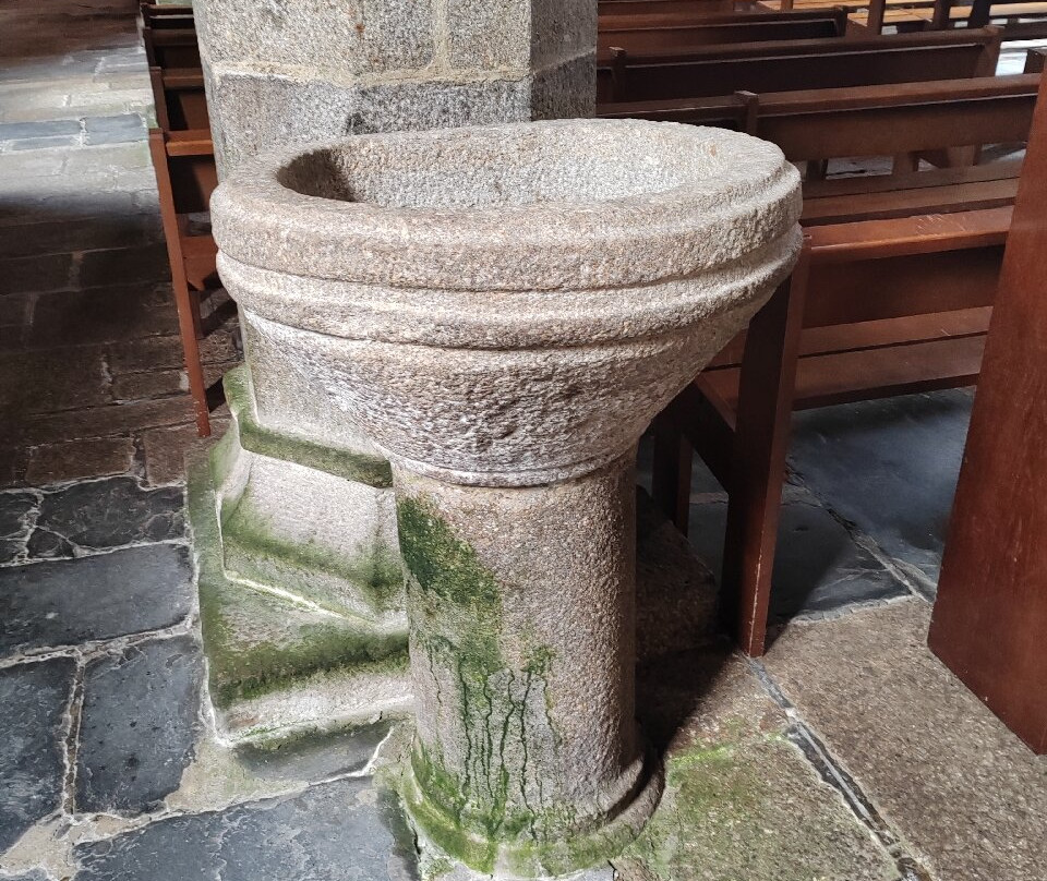 Eglise Saint-yves-Huelgoat必去景点