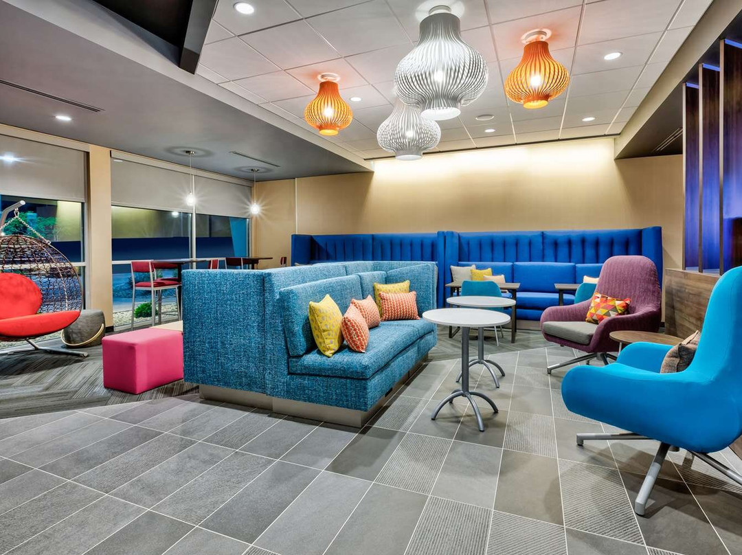 Tru by Hilton Comstock Park Grand Rapids