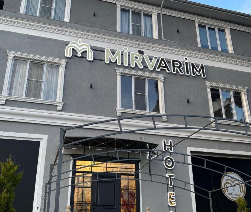 Mirvarim Hotel