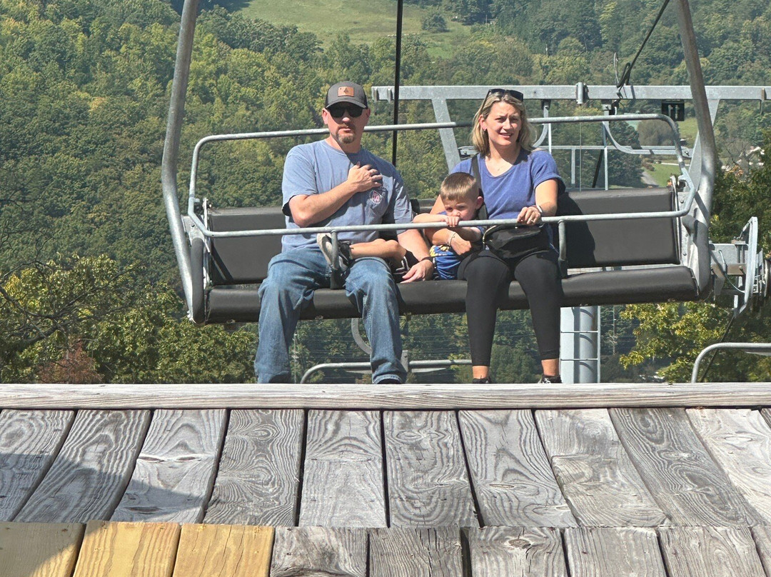 Harper Bros. Mountain-塞维尔维尔必去景点