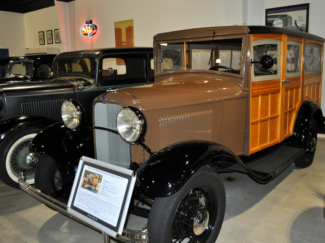 Early Ford V-8 Foundation & Museum-Auburn必去景点