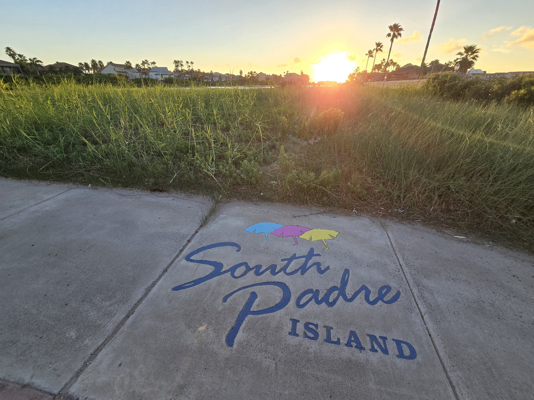 Ramada by Wyndham & Suites South Padre Island主图