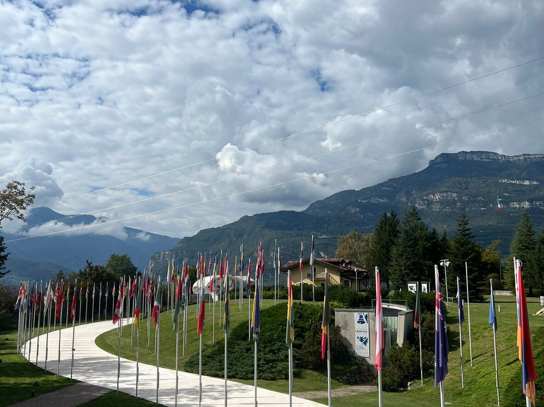 Campana dei Caduti-罗韦雷托必去景点