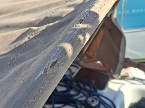 Charter Up-科孚市必去景点