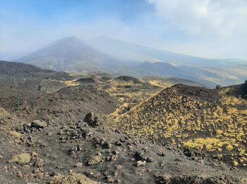 Tourist-卡塔尼亚必去景点