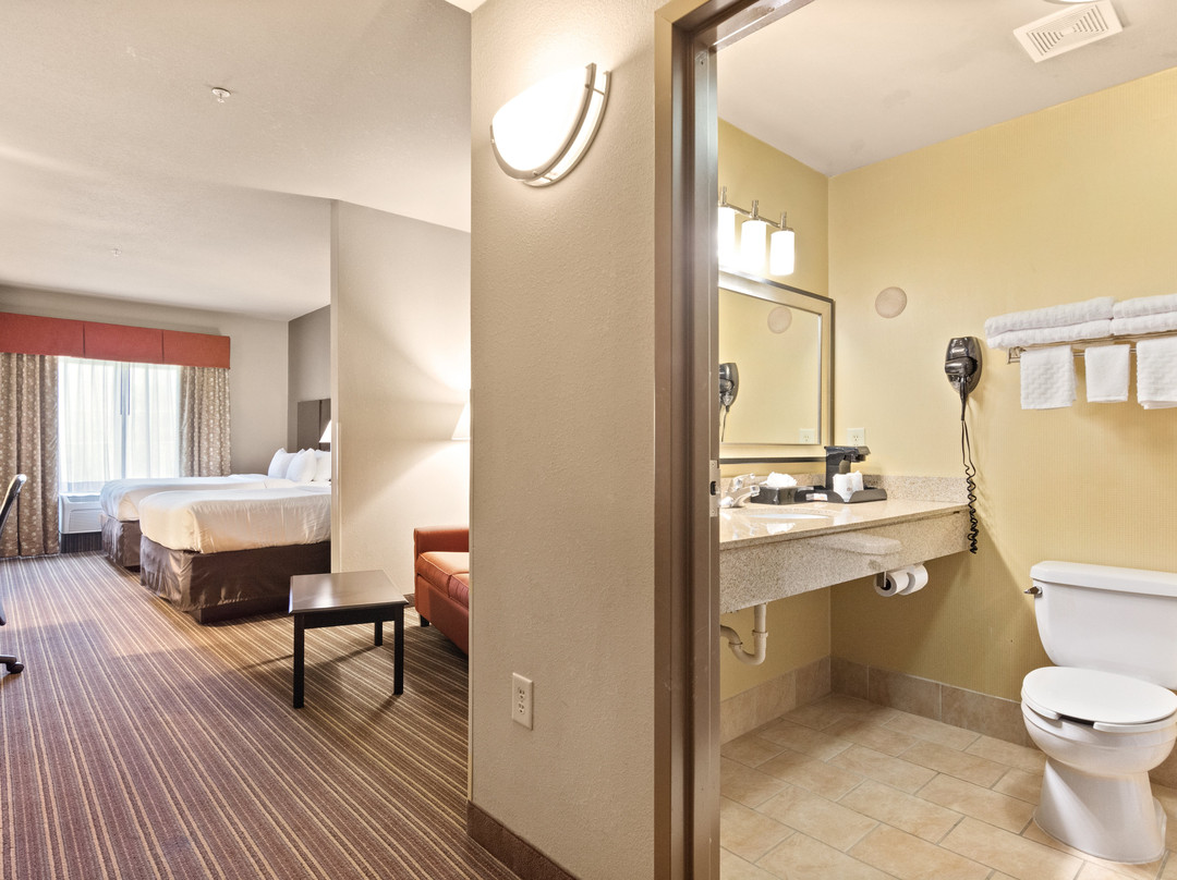 Portland Inn & Suites主图