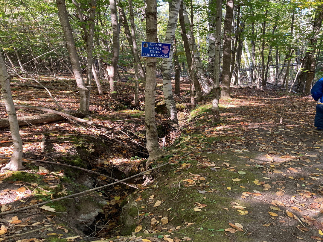 Mystery Valley Karst Preserve and Nature Sanctuary-Posen必去景点