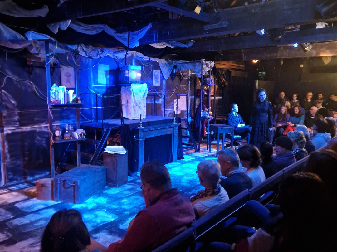 The Attic Theatre-埃文河畔斯特拉特福必去景点