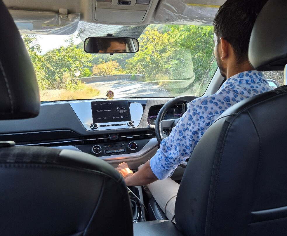 KRISHNA Tours & Taxi-乌代布尔必去景点